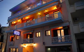 Antonios Rooms